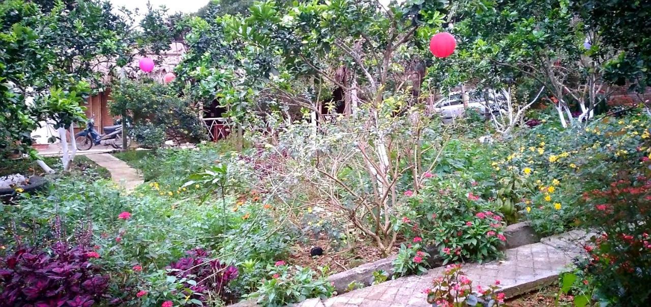 Family Homestay Ba Vi Exterior photo